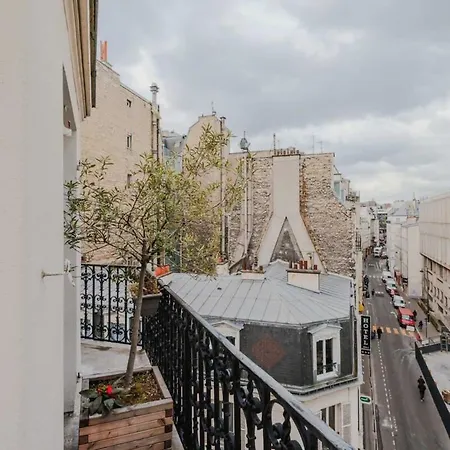 Cosy With Balcony - Near Arc-de-triomphe