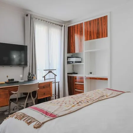 Cosy With Balcony - Near Arc-de-triomphe Paris