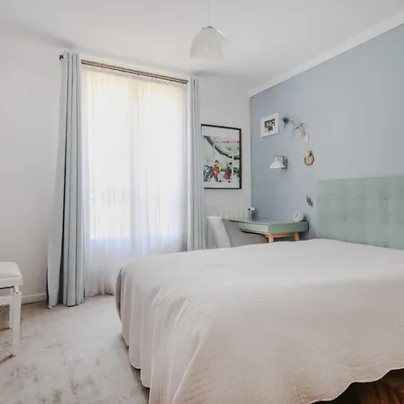 Cosy With Balcony - Near Arc-de-triomphe Daire *